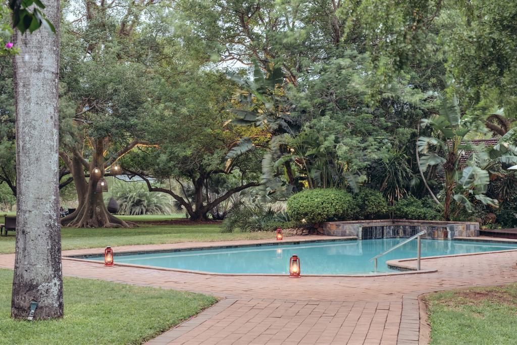 Mkuze Ghost Mountain Inn מראה חיצוני תמונה